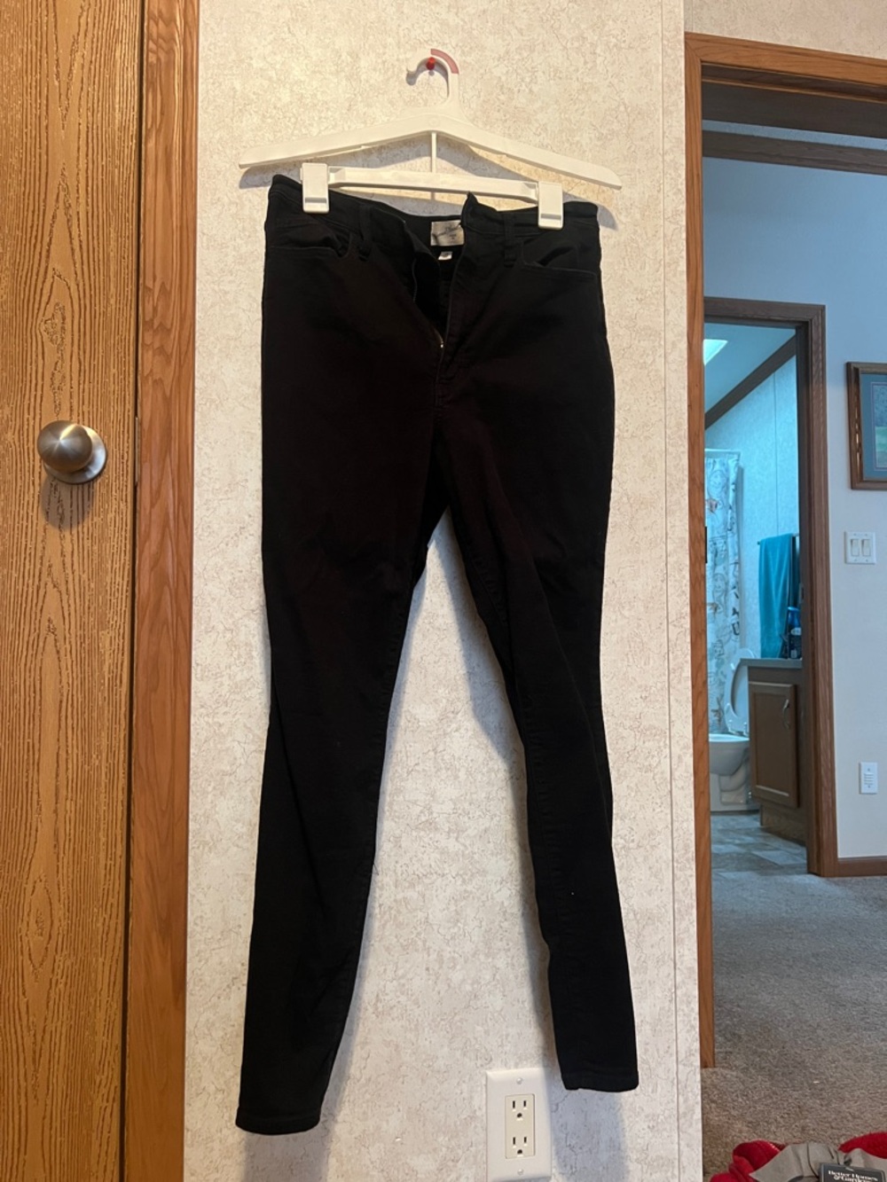 Universal Thread Black Women’s Skinny Jeans, 12R